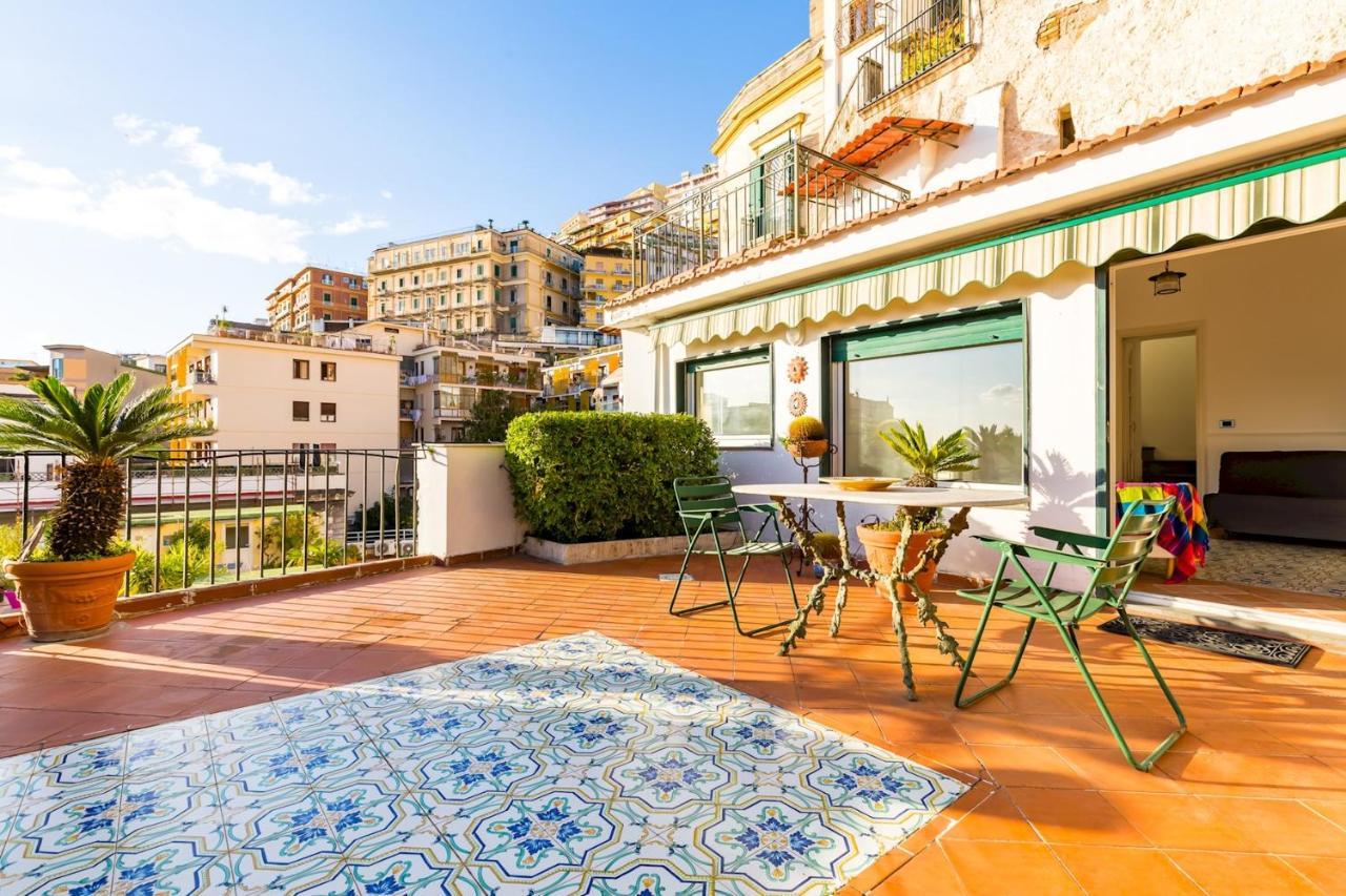 Villa Paola - Hidden Panoramic Garden And Terraces By Napoliapartments Exterior foto