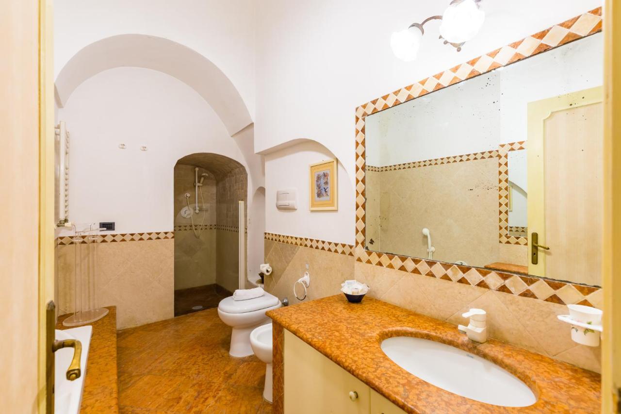 Villa Paola - Hidden Panoramic Garden And Terraces By Napoliapartments Exterior foto